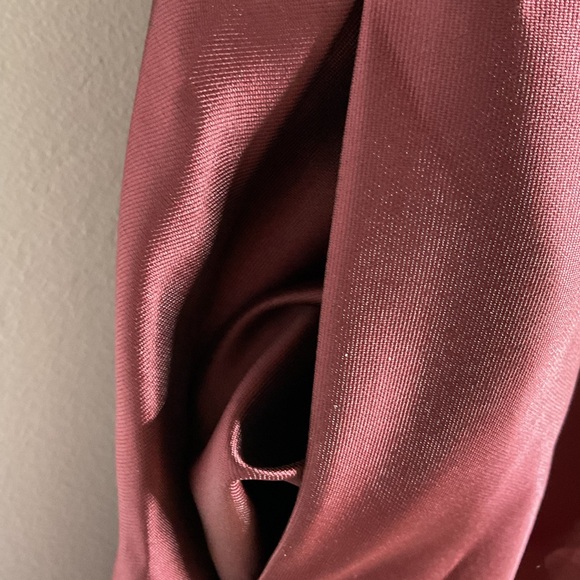 ALFRED SUNG Sleeveless A-Line Satin V-Neck Burgundy Maxi Dress With Pockets NWT - Picture 9 of 11